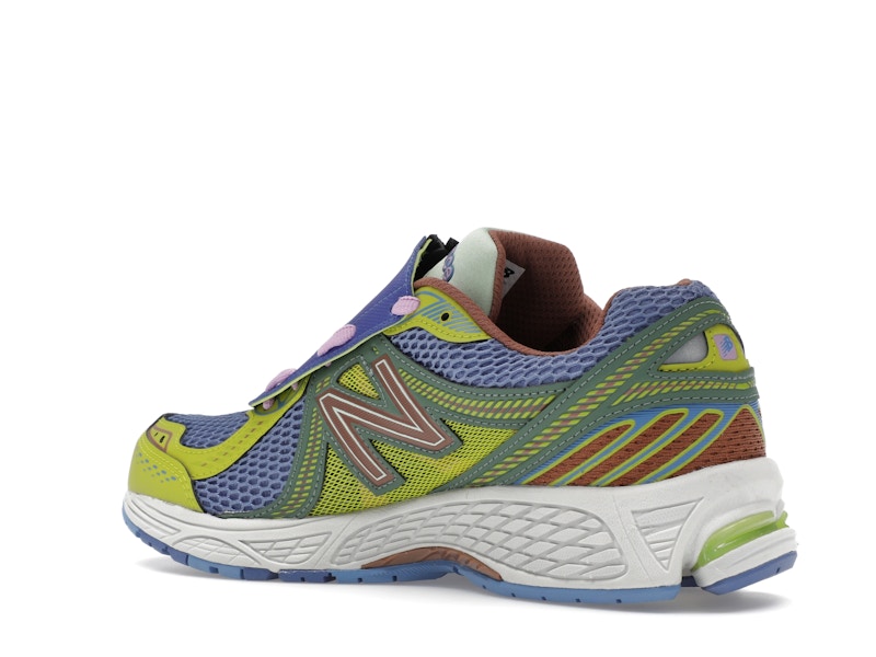 New Balance 860v2 Up There 2000's Tropes