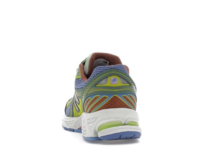 New Balance 860v2 Up There 2000's Tropes