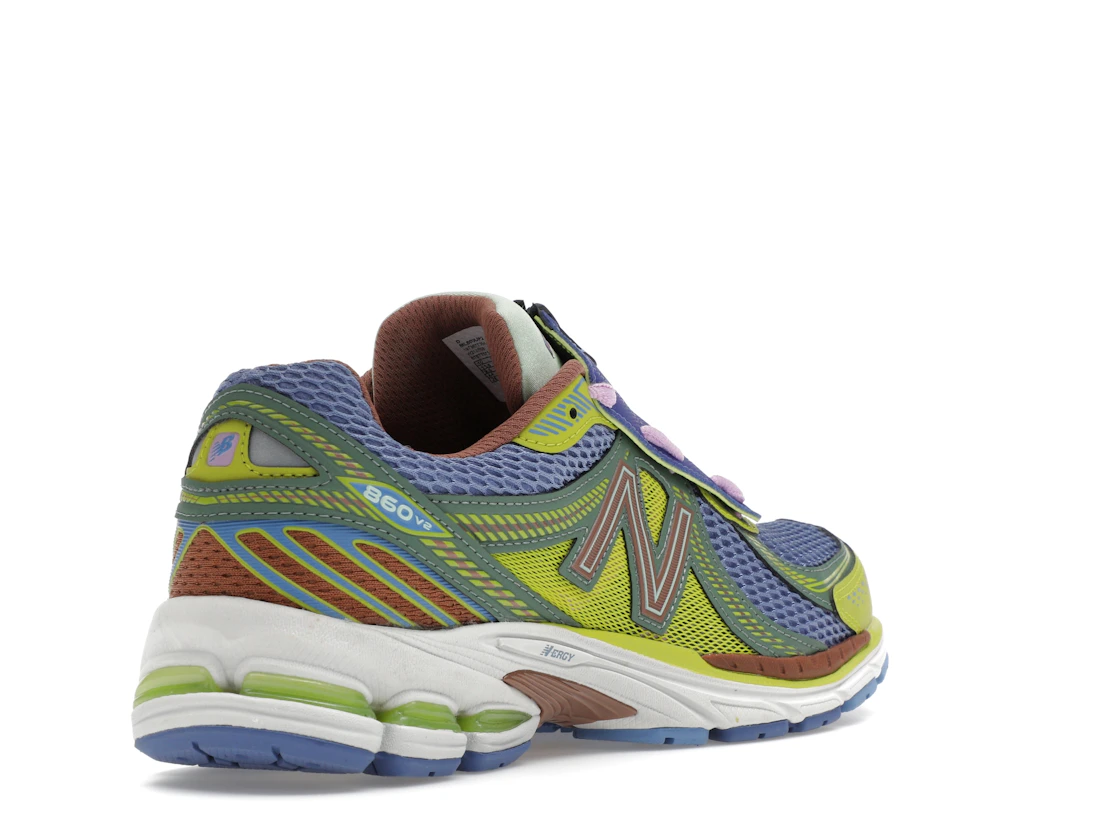 New Balance 860v2 Up There 2000's Tropes