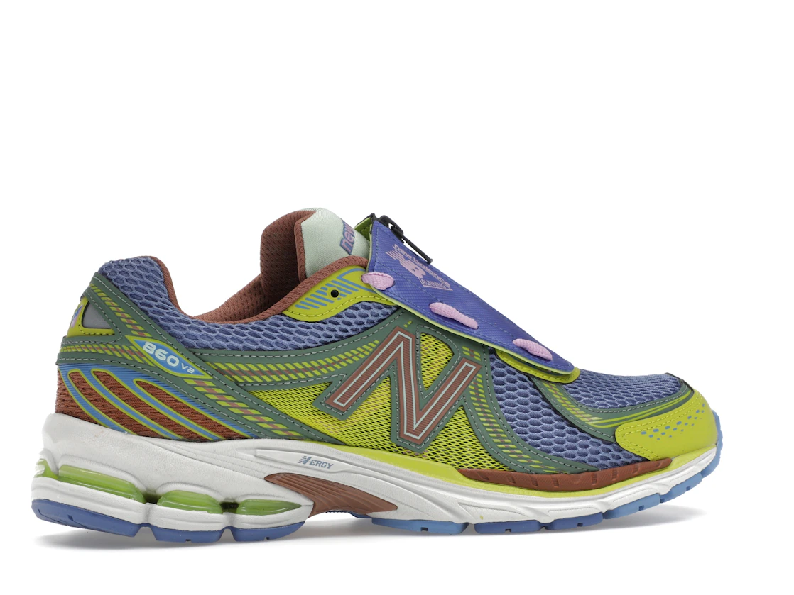 New Balance 860v2 Up There 2000's Tropes