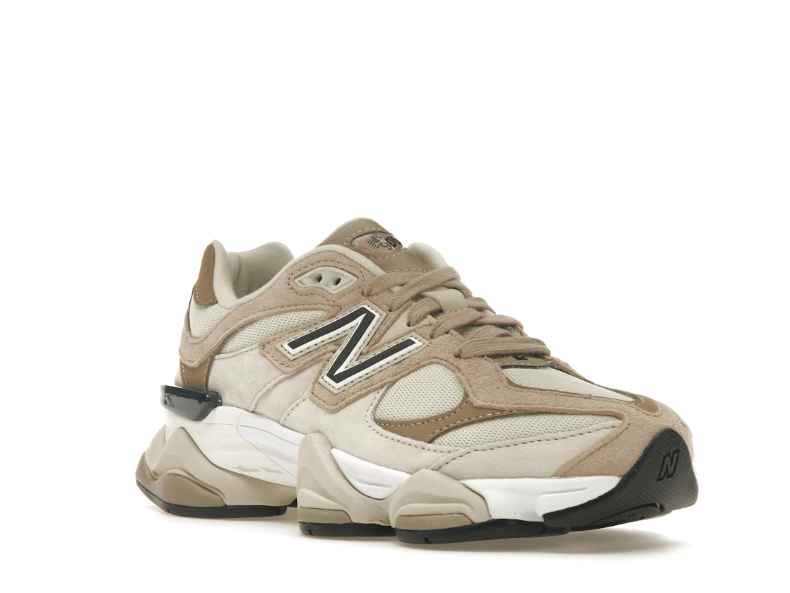 New Balance 9060 Beige Cream