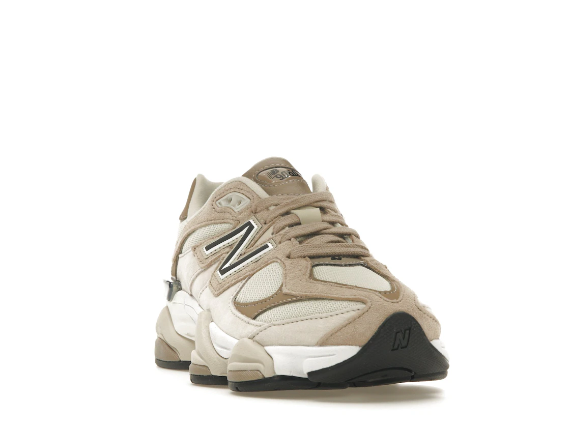 New Balance 9060 Beige Cream