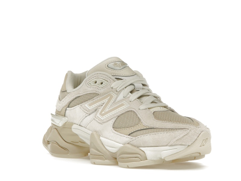 New Balance 9060 Beige