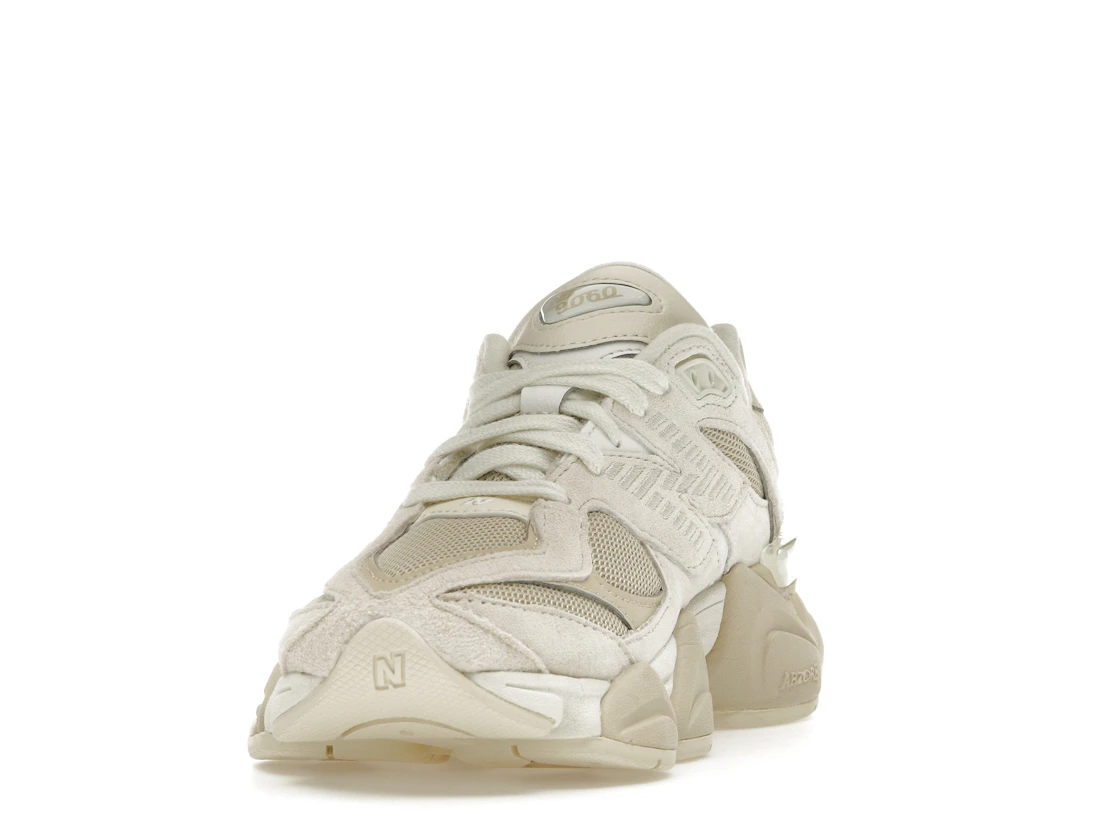 New Balance 9060 Beige