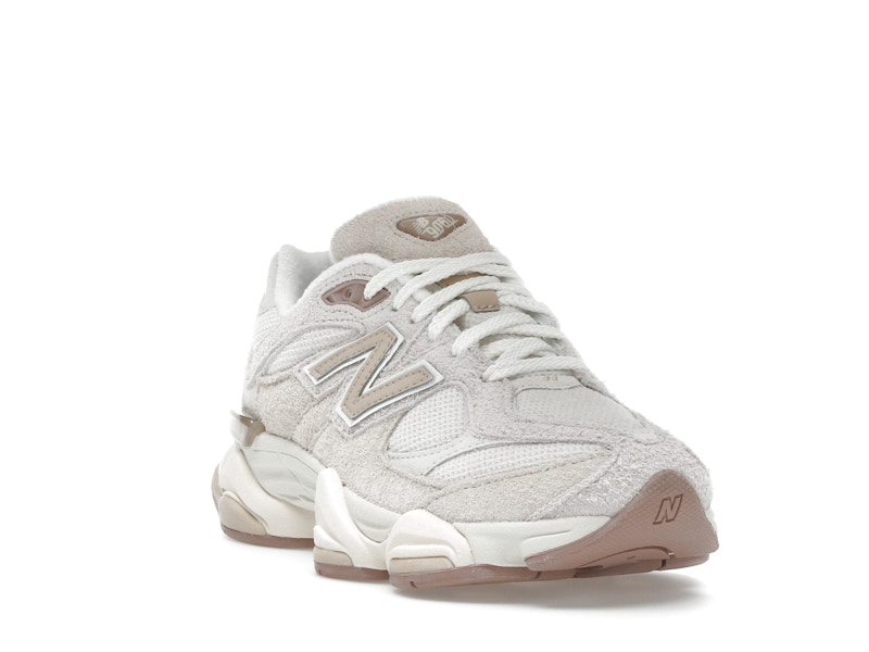 New Balance 9060 Bisque Sea Salt