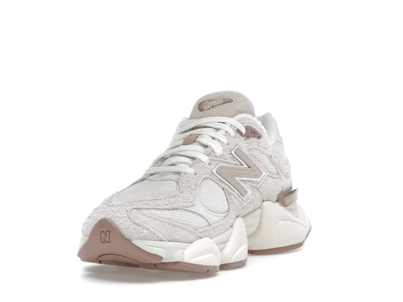 New Balance 9060 Bisque Sea Salt