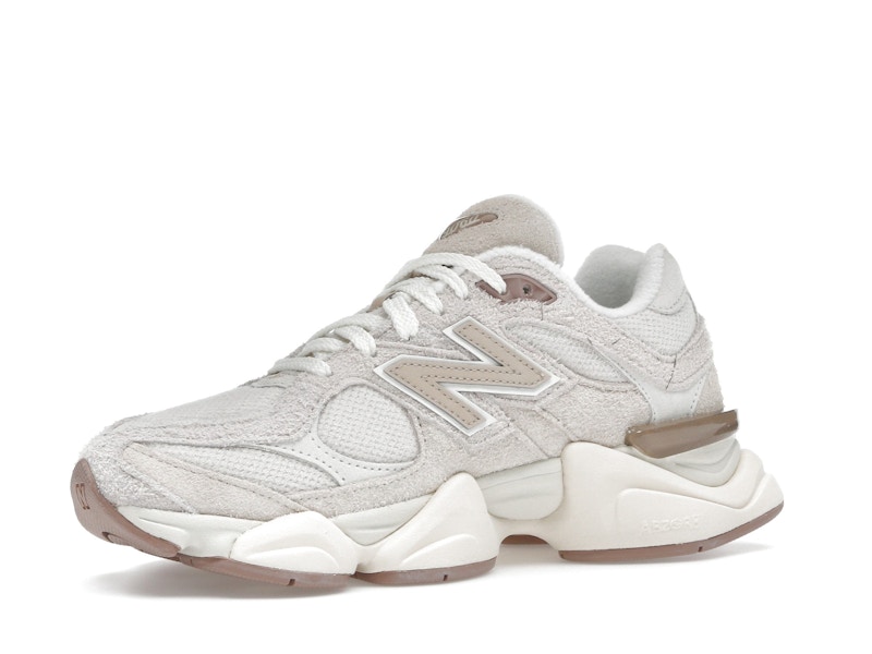 New Balance 9060 Bisque Sea Salt