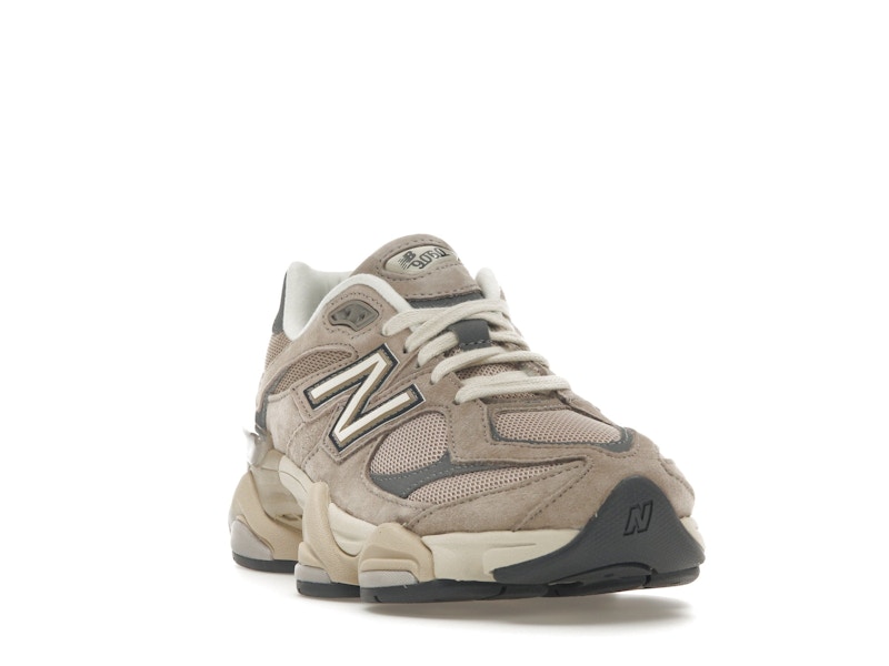 New Balance 9060 Driftwood Castlerock