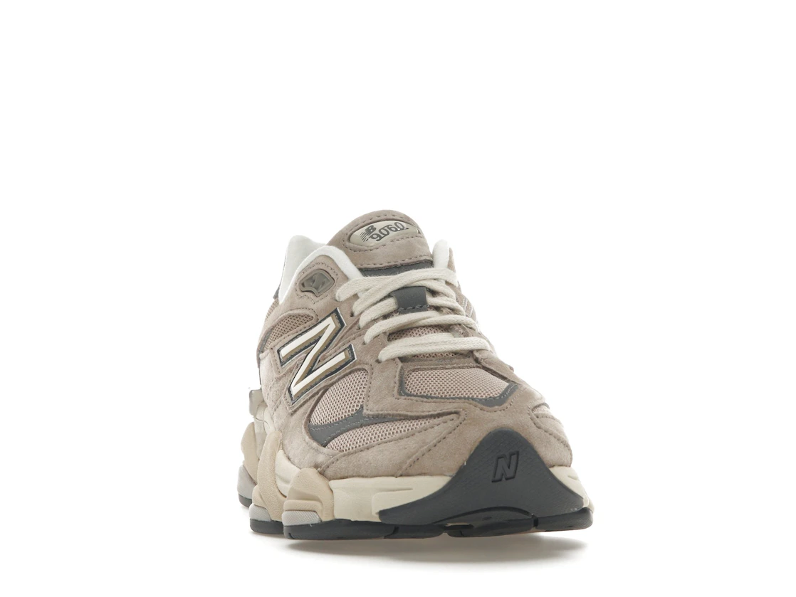 New Balance 9060 Driftwood Castlerock