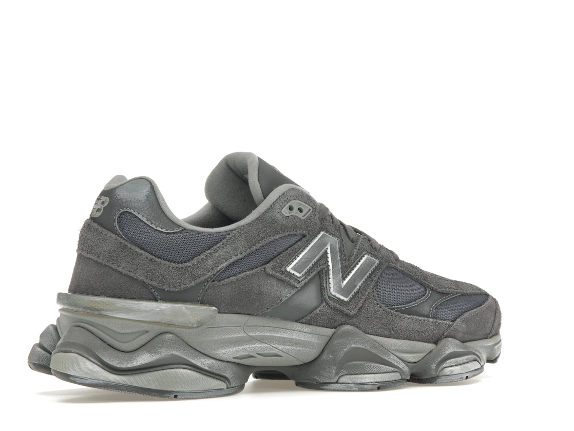 New Balance 9060 Magnet