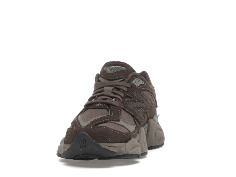 New Balance 9060 Mono Cortado