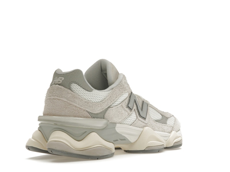 New Balance 9060 Moonbeam Sea Salt