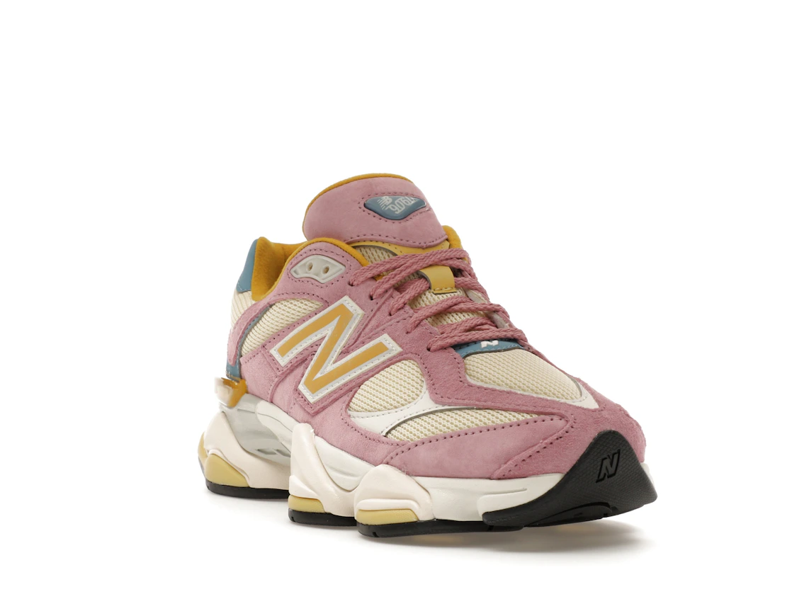 New Balance 9060 Pink Taffy Calcium