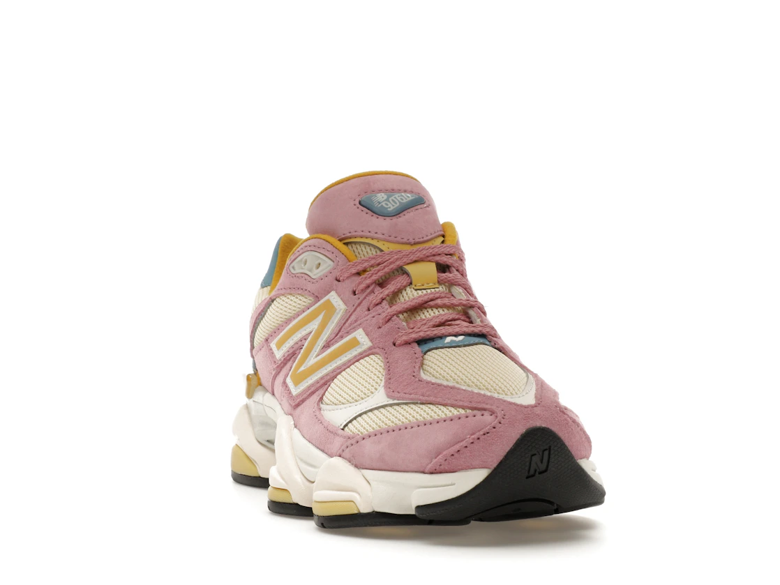 New Balance 9060 Pink Taffy Calcium