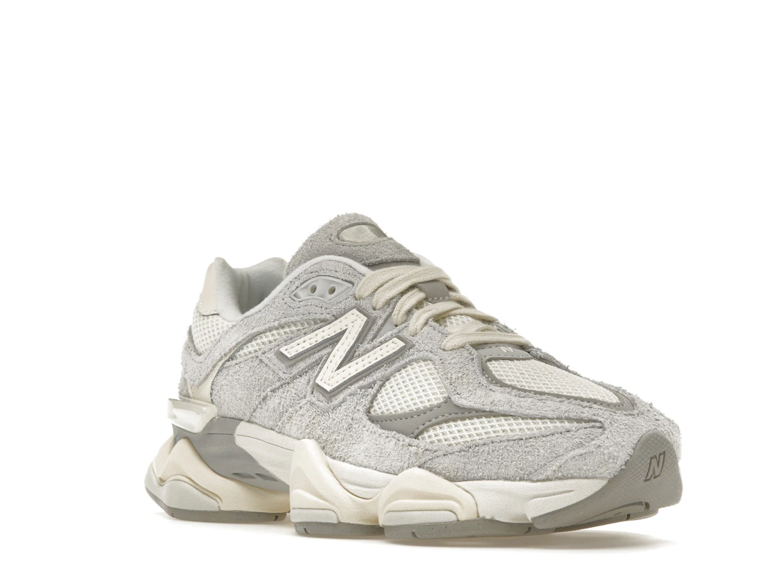 New Balance 9060 Quartz Grey