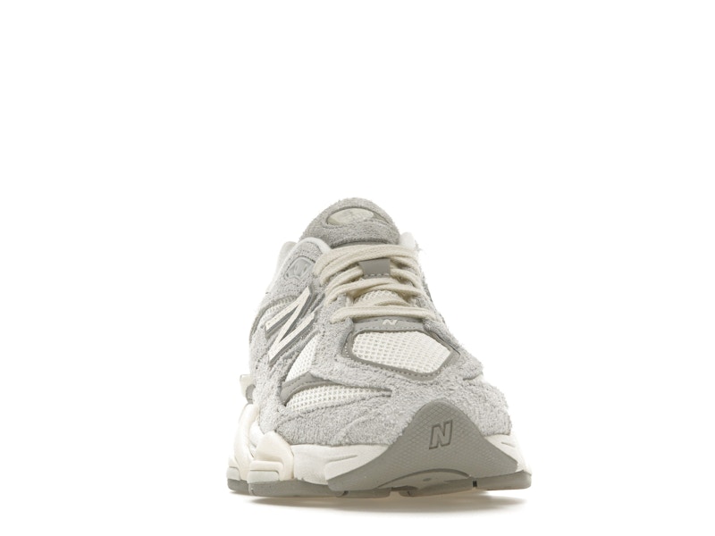 New Balance 9060 Quartz Grey