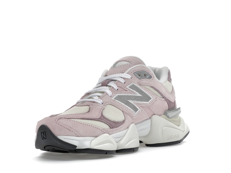 New Balance 9060 Rose Sugar Angora