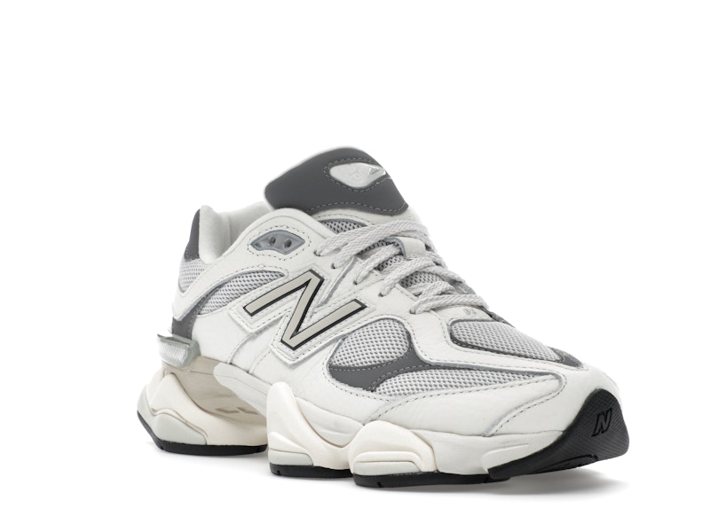 New Balance 9060 Sea Salt Castlerock