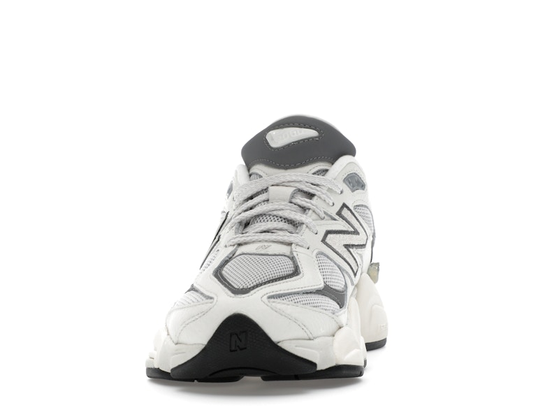 New Balance 9060 Sea Salt Castlerock