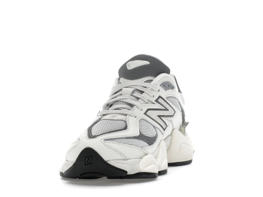 New Balance 9060 Sea Salt Castlerock