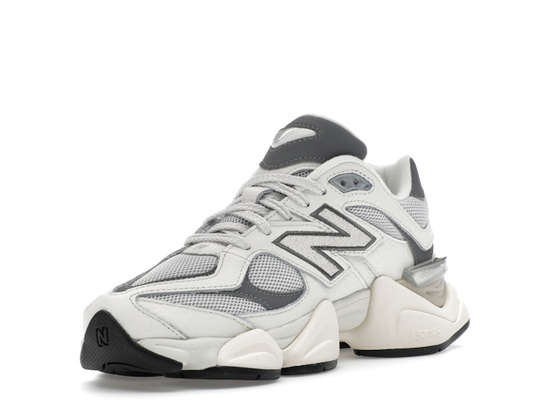 New Balance 9060 Sea Salt Castlerock