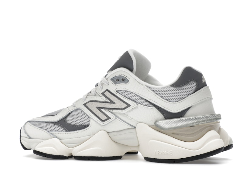 New Balance 9060 Sea Salt Castlerock