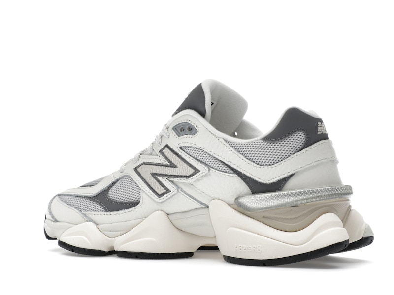 New Balance 9060 Sea Salt Castlerock