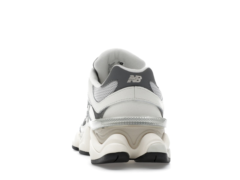 New Balance 9060 Sea Salt Castlerock