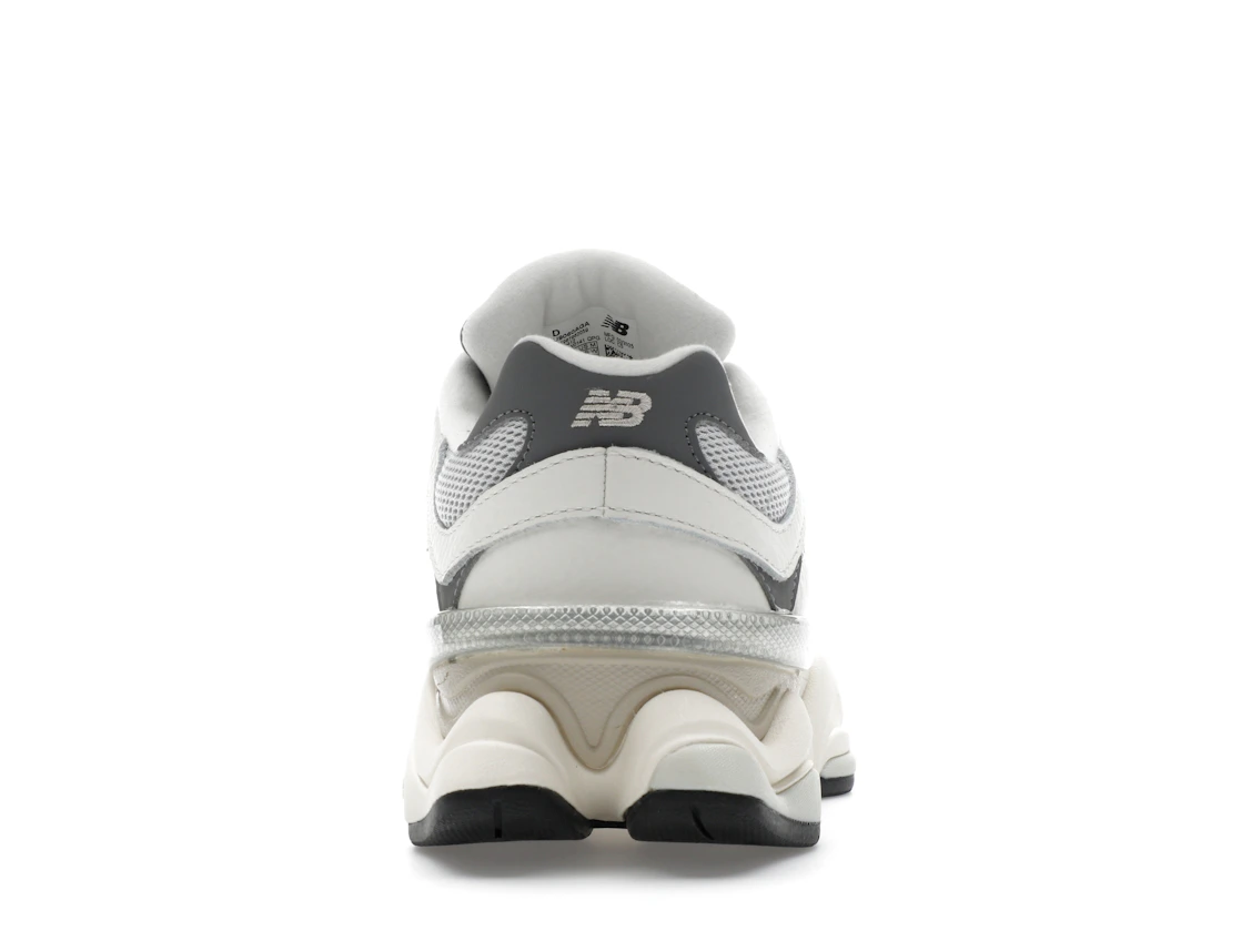 New Balance 9060 Sea Salt Castlerock