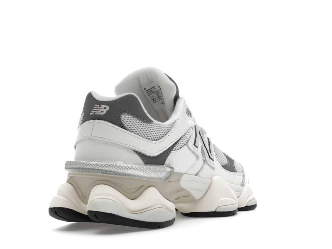 New Balance 9060 Sea Salt Castlerock