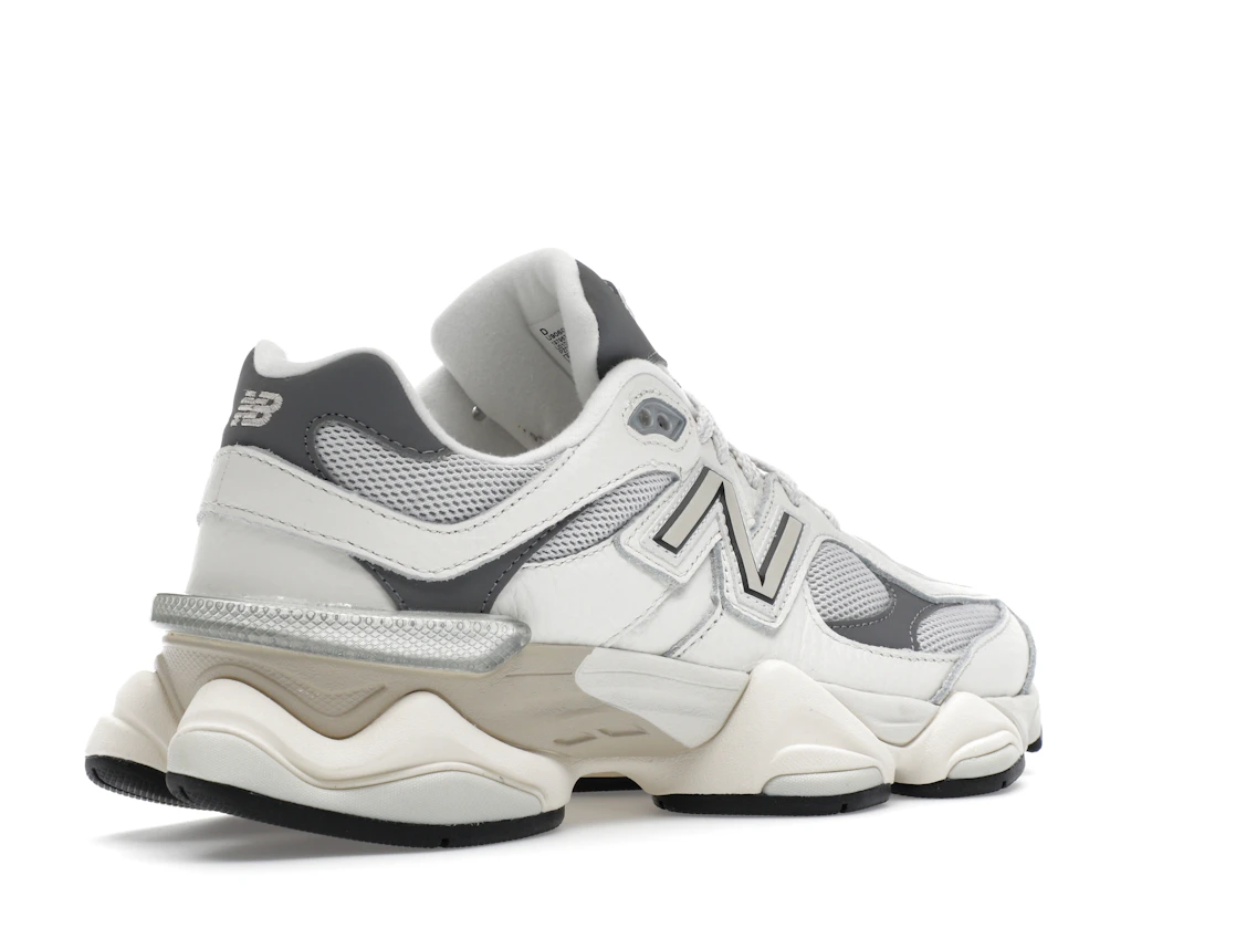 New Balance 9060 Sea Salt Castlerock