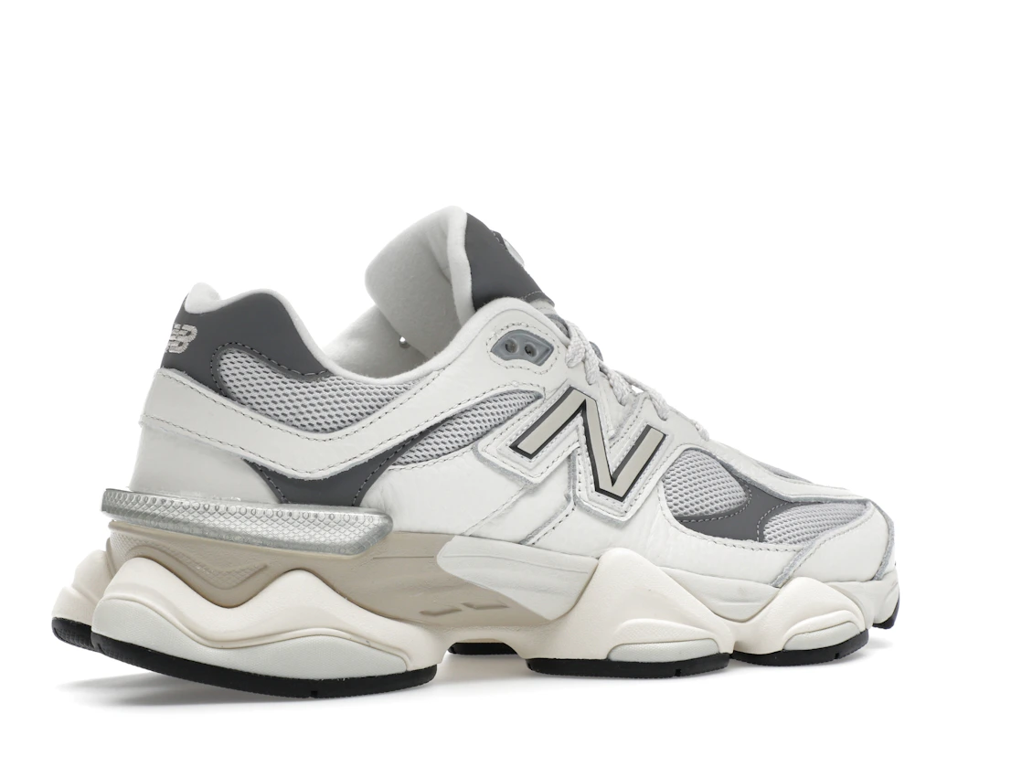 New Balance 9060 Sea Salt Castlerock