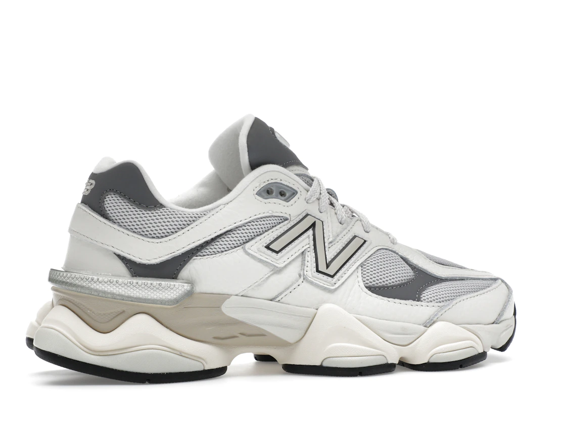 New Balance 9060 Sea Salt Castlerock