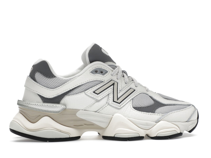 New Balance 9060 Sea Salt Castlerock