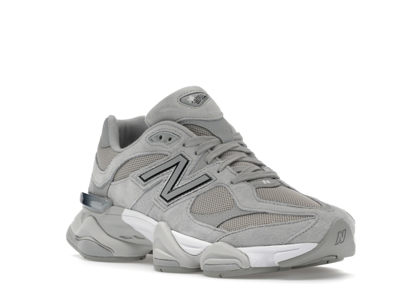 New Balance 9060 Silver Metallic Grey