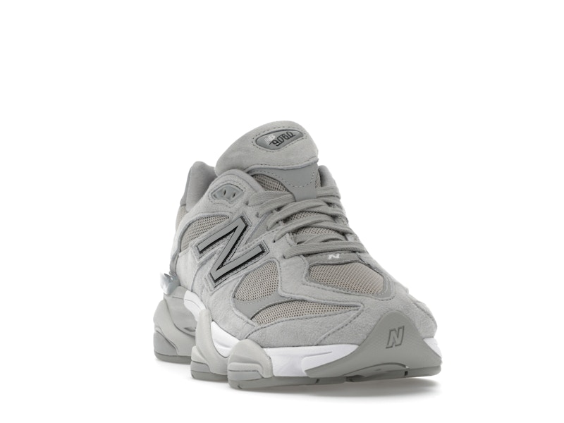 New Balance 9060 Silver Metallic Grey