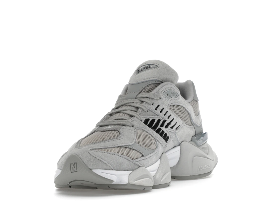 New Balance 9060 Silver Metallic Grey