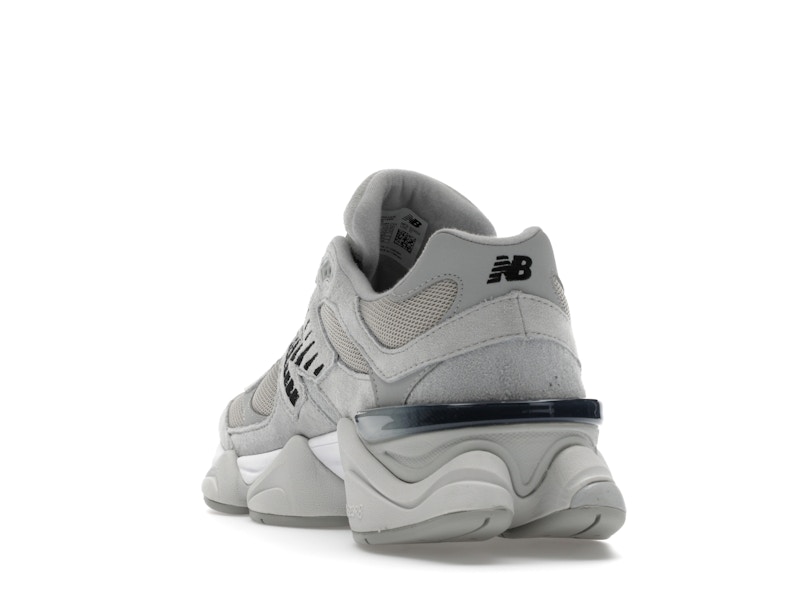 New Balance 9060 Silver Metallic Grey
