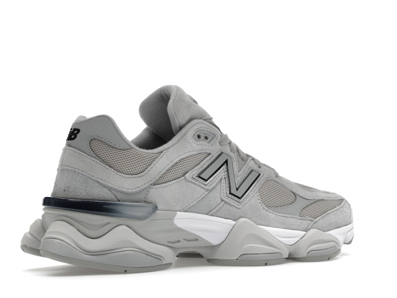 New Balance 9060 Silver Metallic Grey