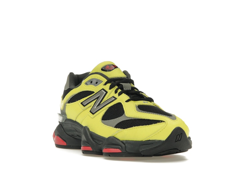 New Balance 9060 Tea Tree