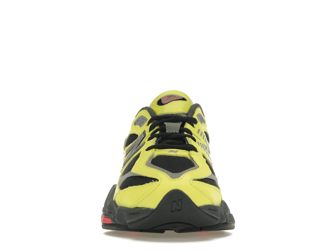 New Balance 9060 Tea Tree