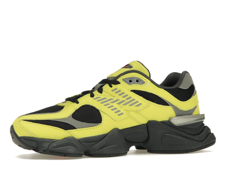 New Balance 9060 Tea Tree