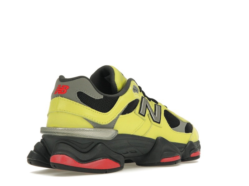 New Balance 9060 Tea Tree