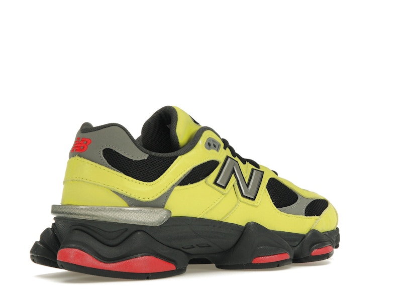 New Balance 9060 Tea Tree