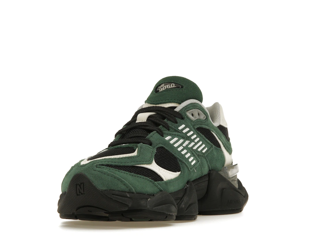 New Balance 9060 Team Forest Green
