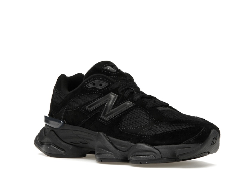 New Balance 9060 Triple Black