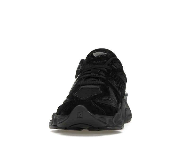 New Balance 9060 Triple Black