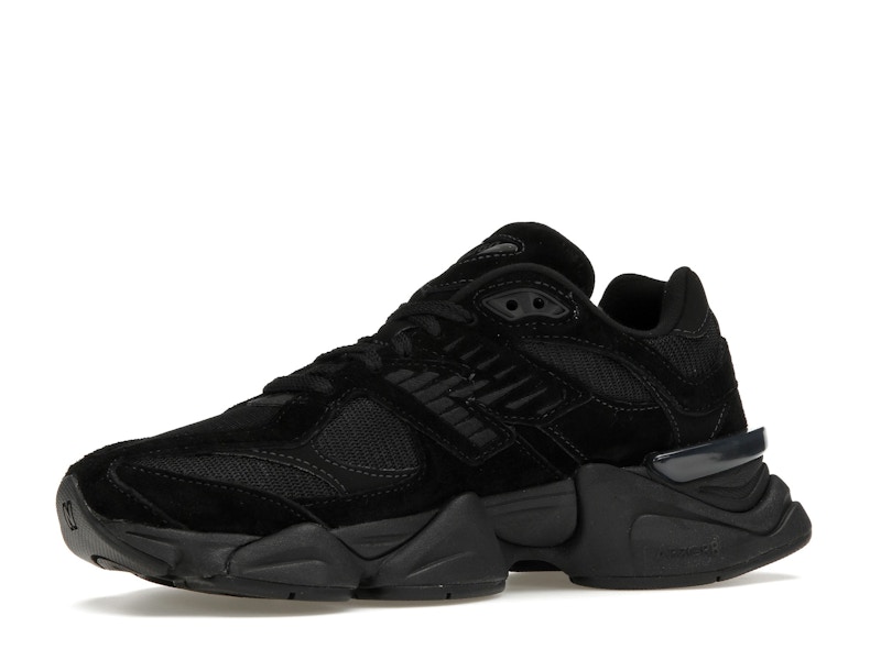 New Balance 9060 Triple Black