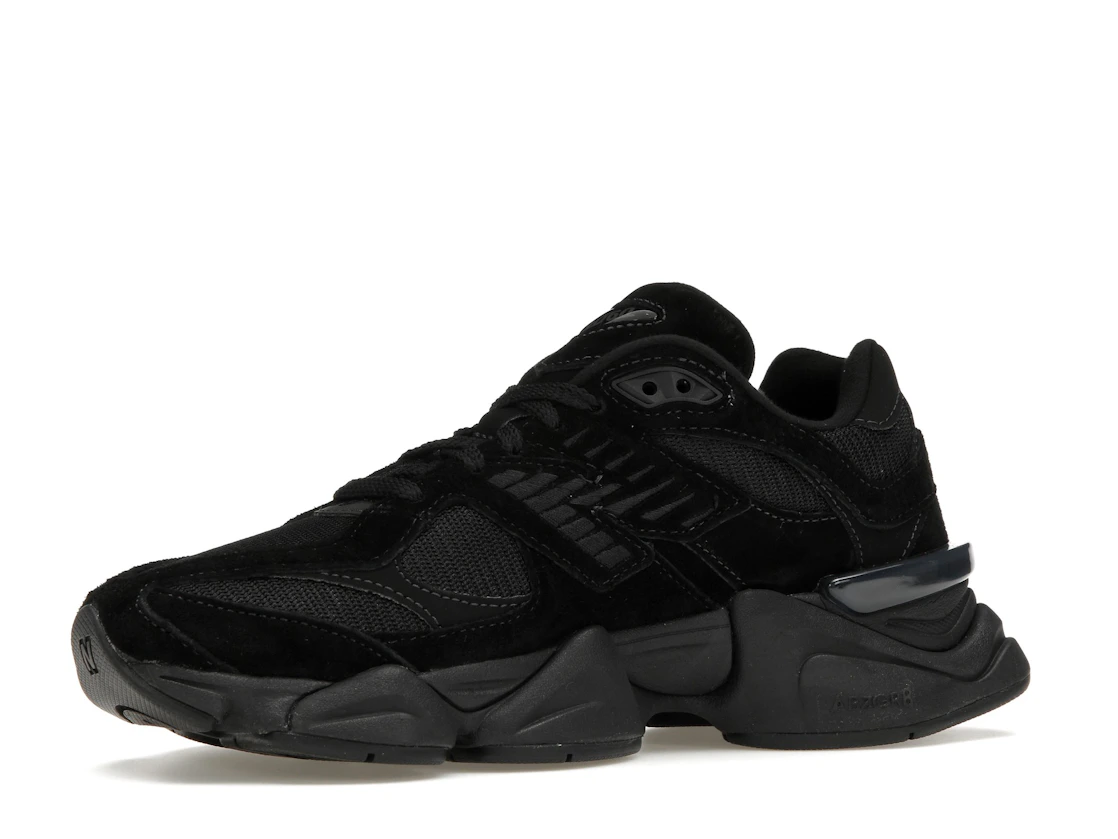 New Balance 9060 Triple Black