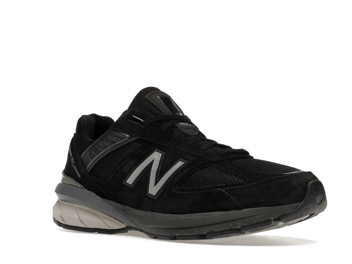 New Balance 990v5 Black